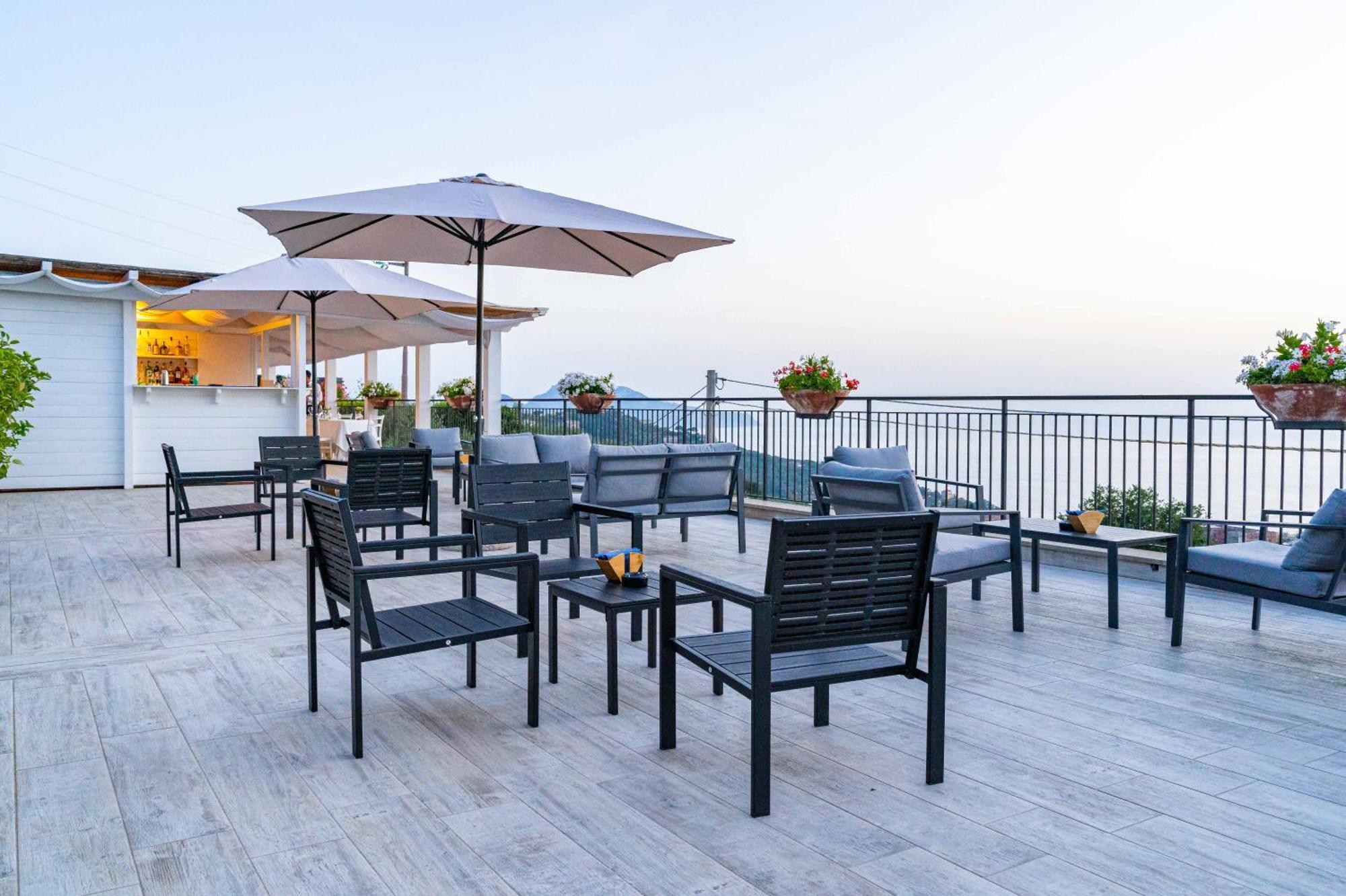 Hotel Terrazza Iride Massa Lubrense Zewnętrze zdjęcie